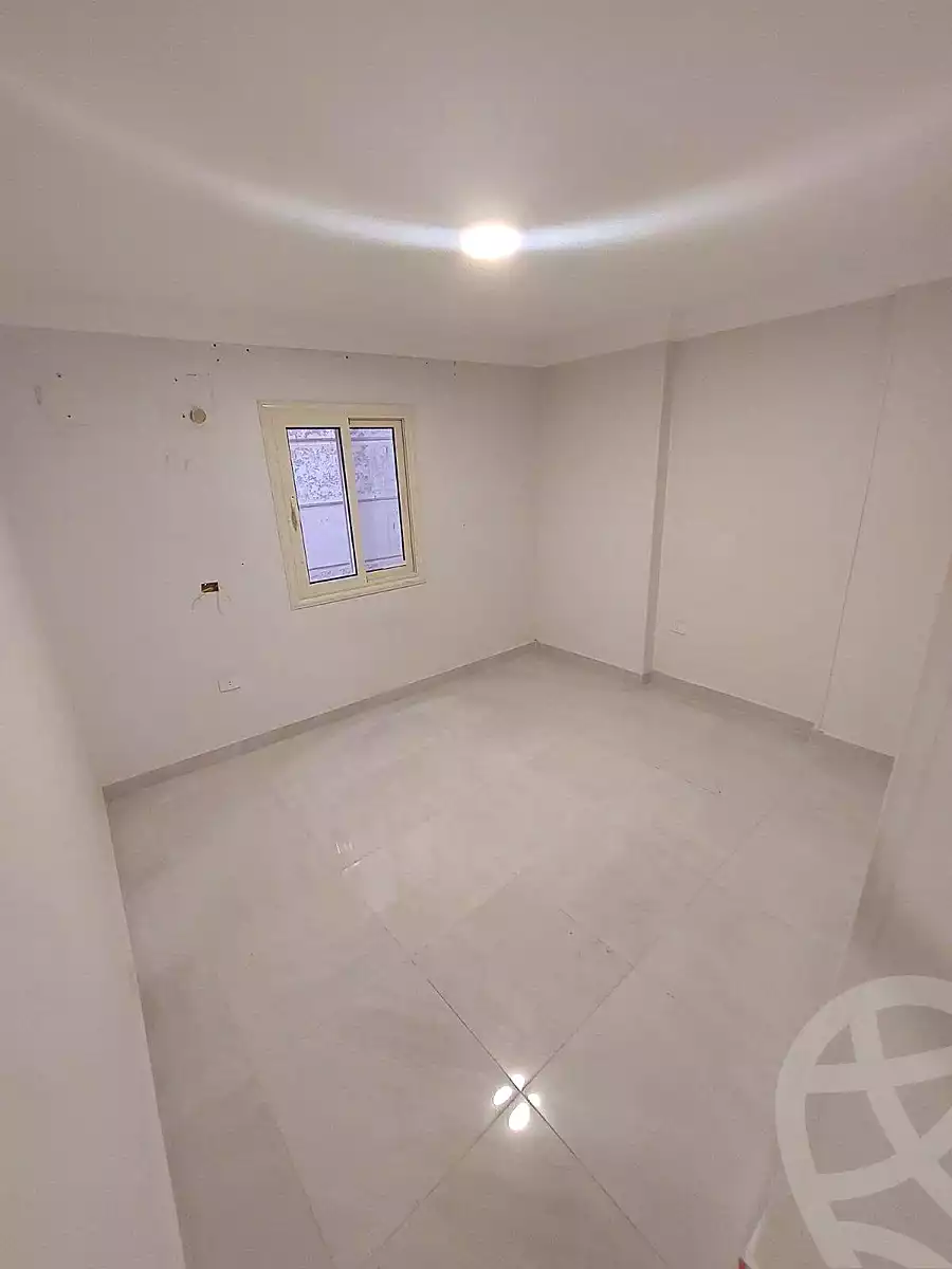 https://aqarmap.com.eg/ar/listing/7028438-for-rent-alexandria-sydy-bshr-sydy-bshr-bhry-abd-el-salam-aref-st