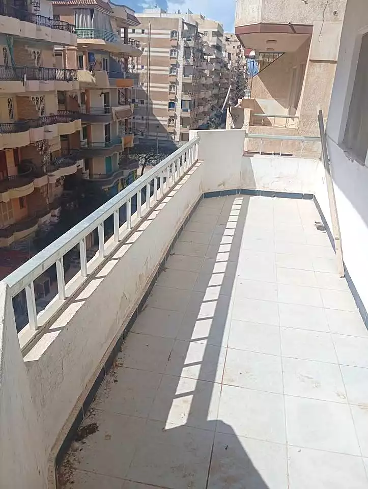 https://aqarmap.com.eg/ar/listing/7028458-for-rent-alexandria-al-agamy-shataa-el-nakheel