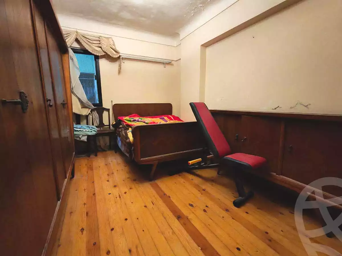 https://aqarmap.com.eg/ar/listing/7028533-for-sale-alexandria-ganaklis