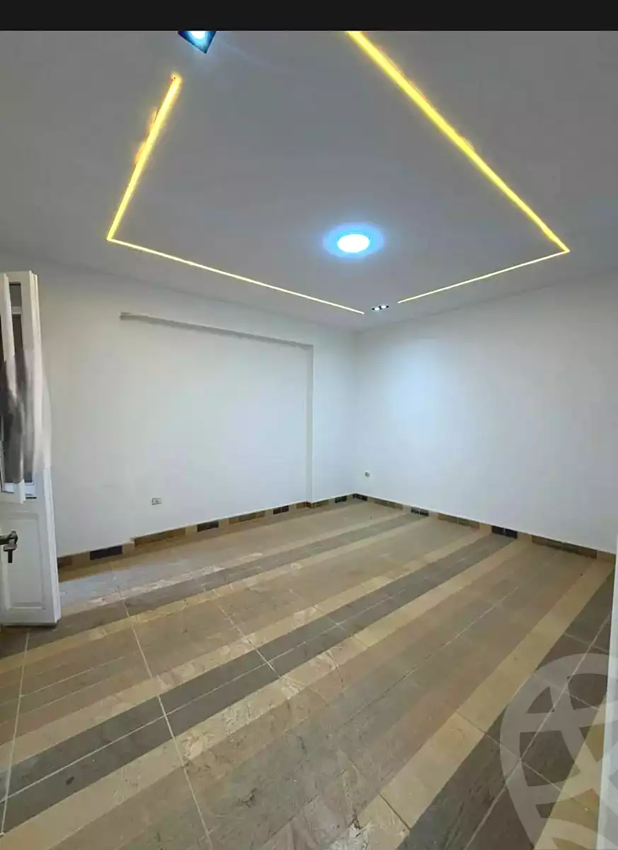 https://aqarmap.com.eg/ar/listing/7028644-for-sale-alexandria-al-agamy-lbytsh-el-reyad-st