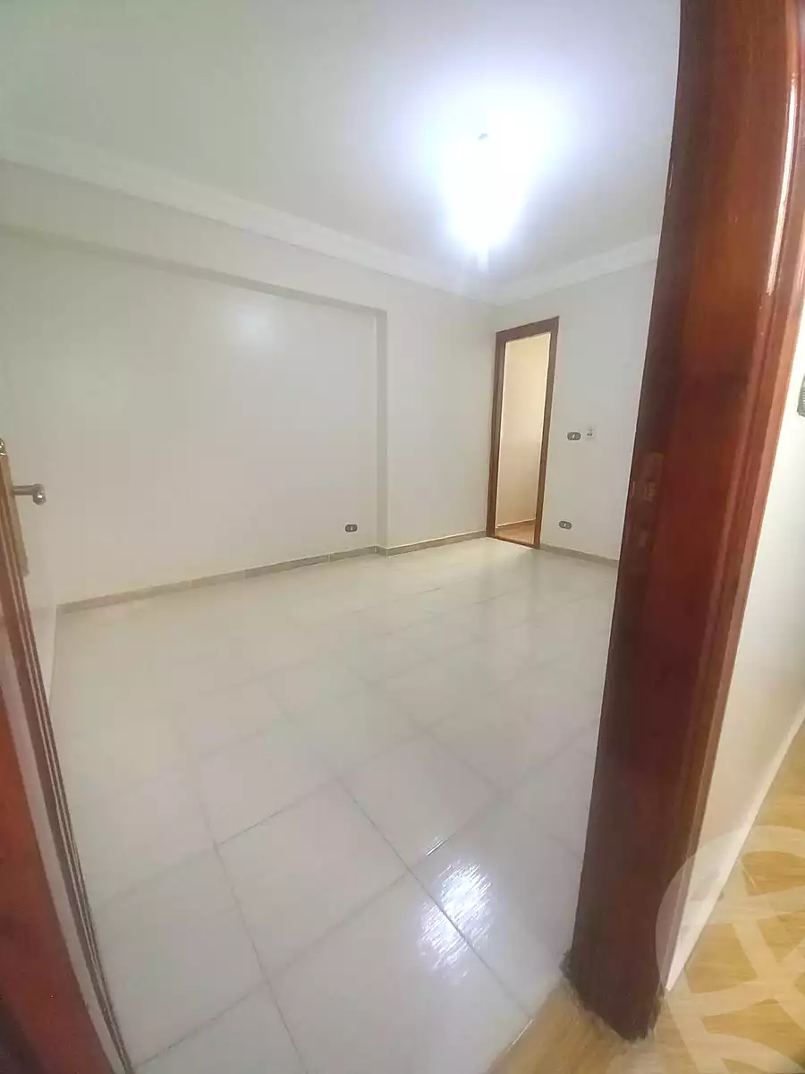 https://aqarmap.com.eg/en/listing/7028761-for-sale-alexandria-sydy-bshr-sydy-bshr-bhry