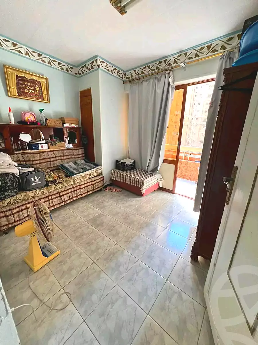 https://aqarmap.com.eg/ar/listing/7028888-for-sale-alexandria-el-asafra-l-sfr-bhry