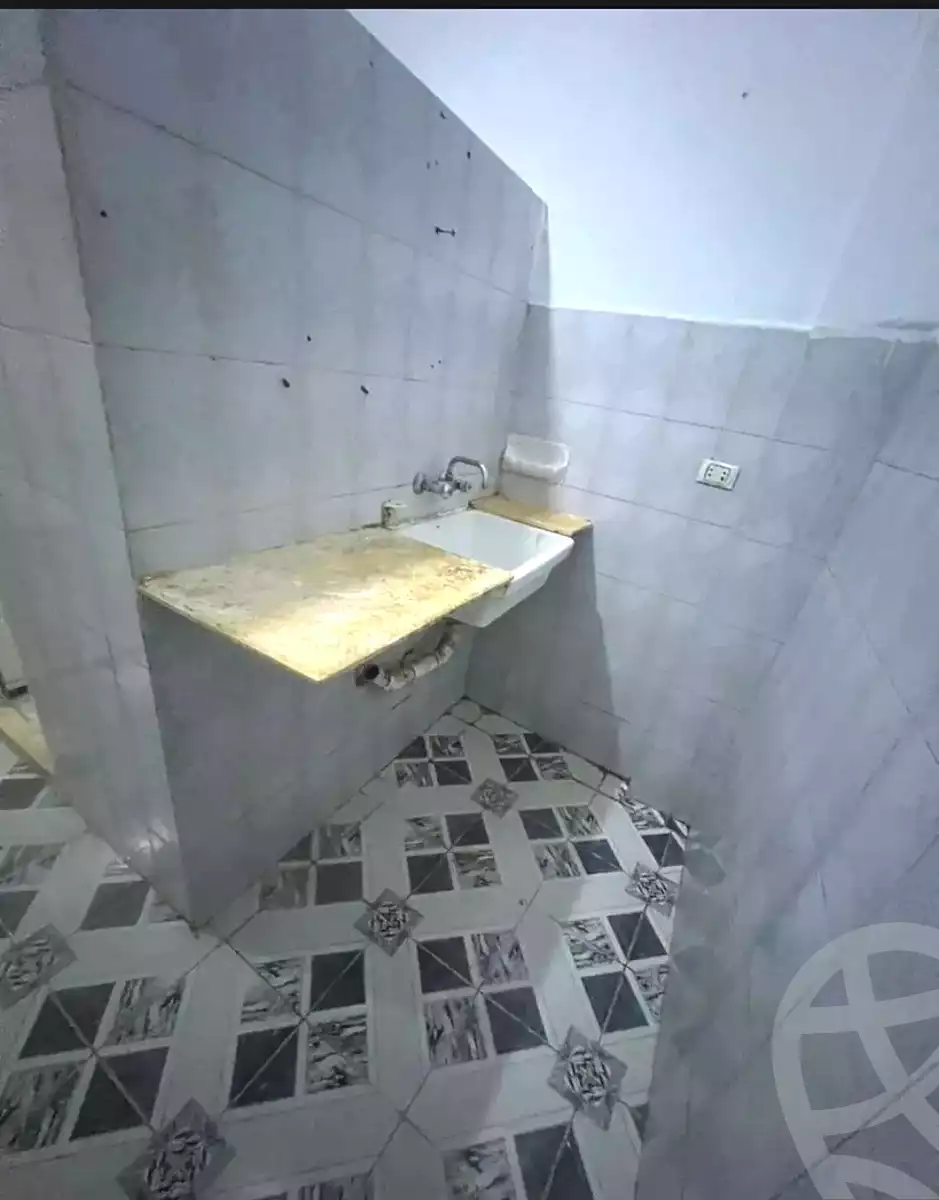 https://aqarmap.com.eg/ar/listing/7028899-for-sale-alexandria-lsywf-el-falki