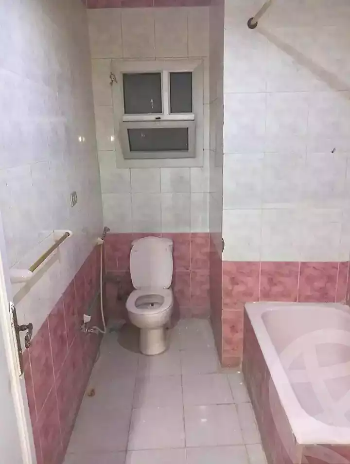 https://aqarmap.com.eg/en/listing/7029032-for-rent-cairo-el-haram-shareaa-khatem-el-morsalen