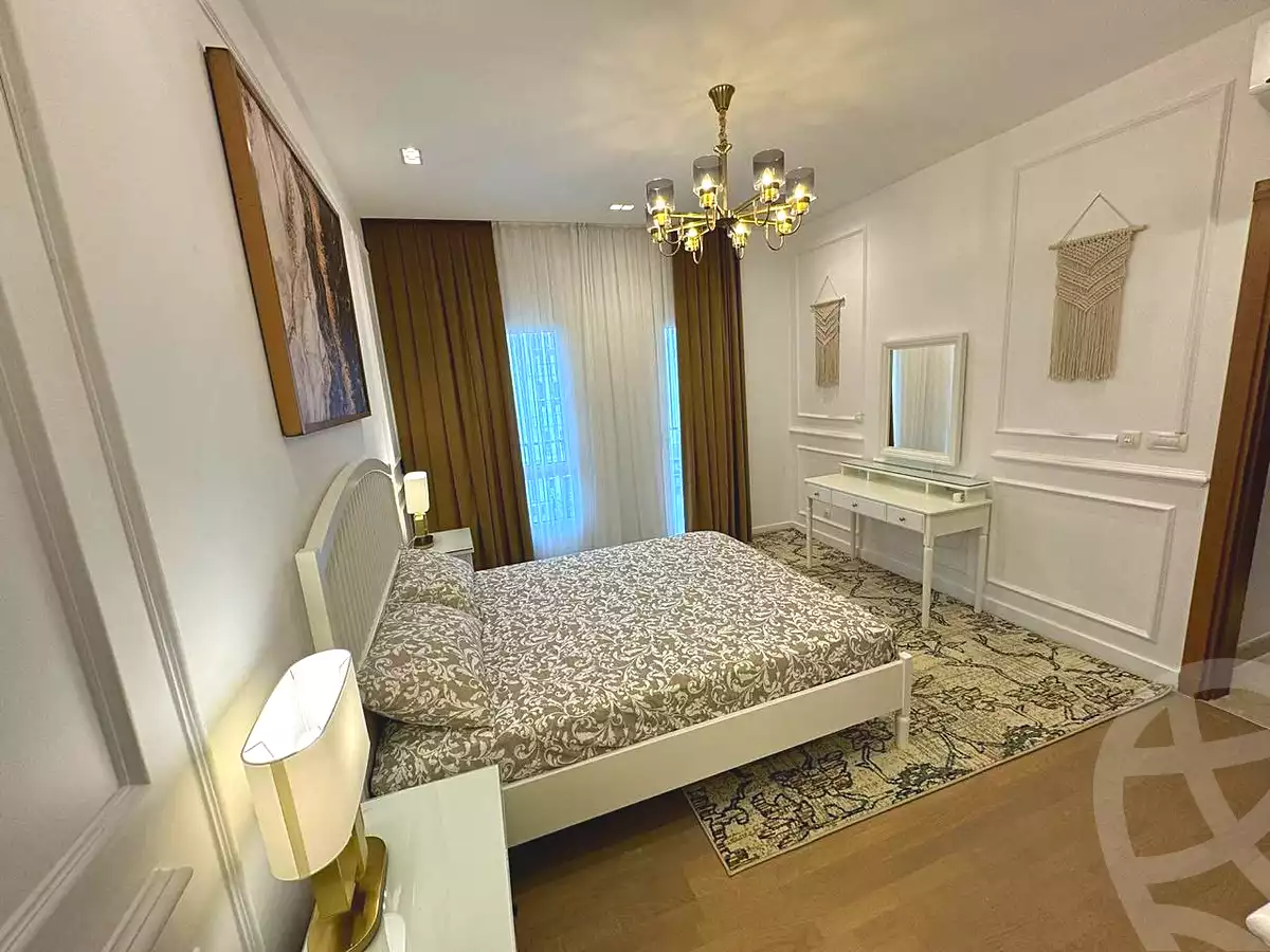 4 BR Apartment in Mivida, photo 13 of 26