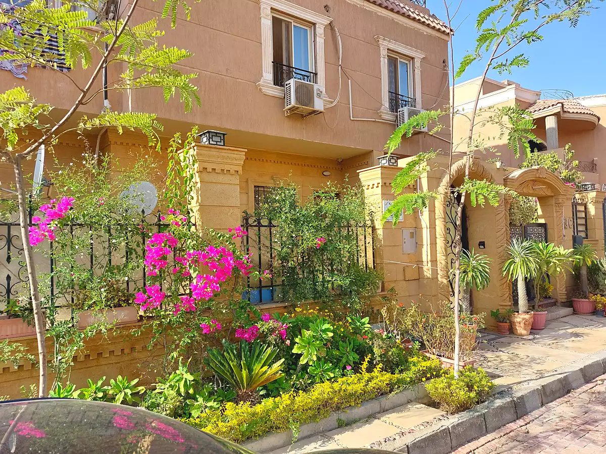 https://aqarmap.com.eg/en/listing/7029263-for-sale-cairo-new-cairo-compounds-one-piece