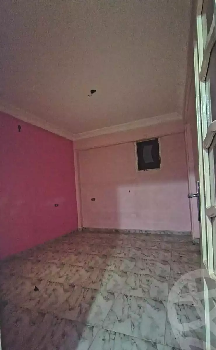 https://aqarmap.com.eg/ar/listing/7029388-for-sale-alexandria-new-miami-street-10