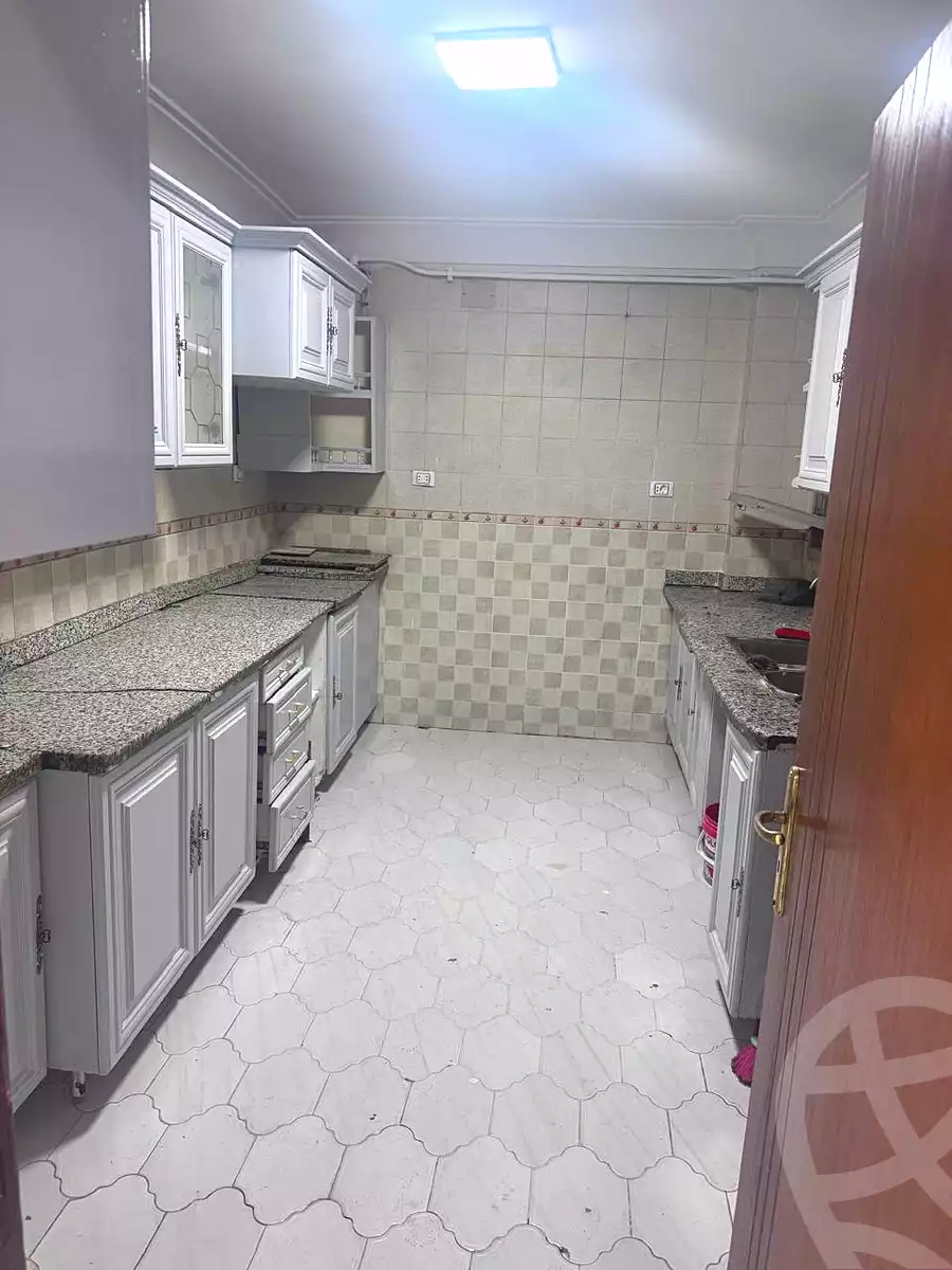 https://aqarmap.com.eg/en/listing/7029440-for-sale-cairo-nasr-city-abbas-el-akkad