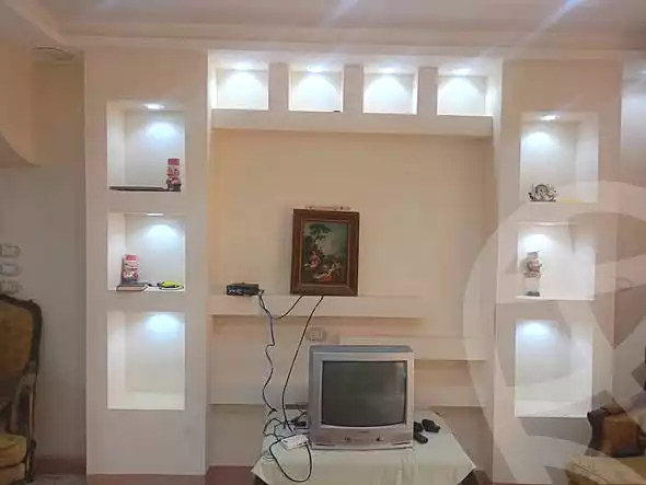 https://aqarmap.com.eg/ar/listing/7029703-for-sale-alexandria-al-agamy-lbytsh-bianchiii