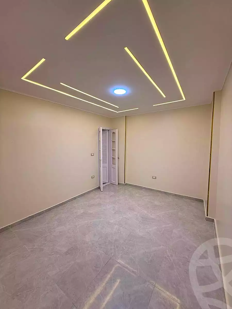 https://aqarmap.com.eg/ar/listing/7030686-for-sale-alexandria-sydy-bshr-sydy-bshr-bhry-street-15