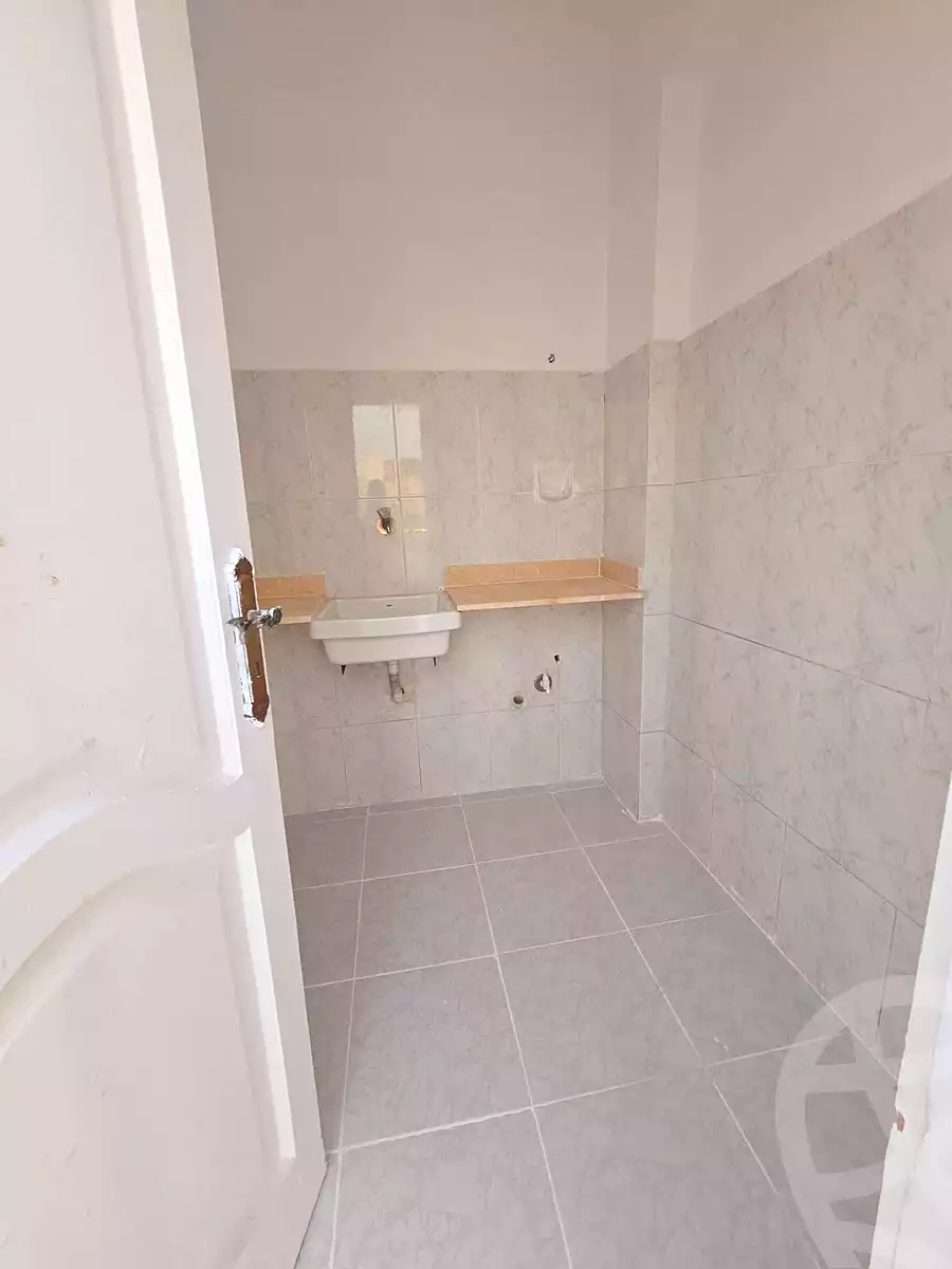 https://aqarmap.com.eg/ar/listing/7030720-for-sale-alexandria-al-agamy-shataa-el-nakheel