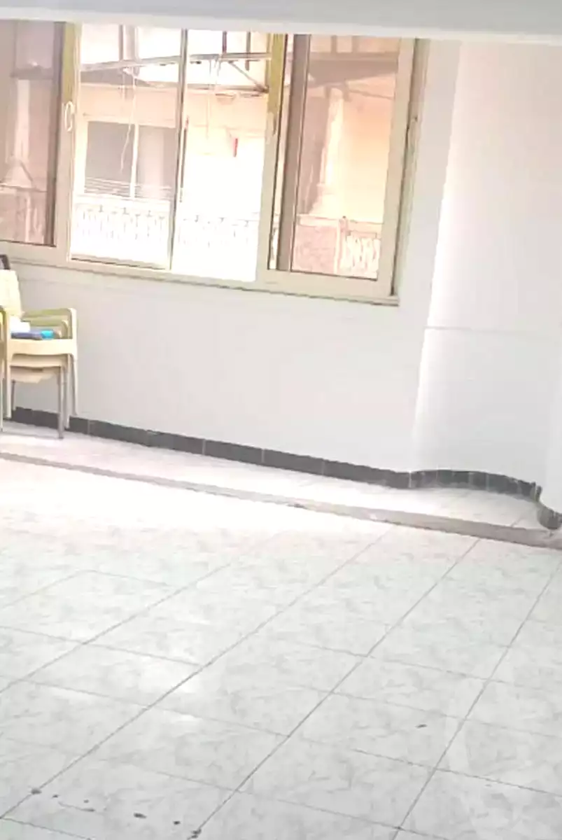 https://aqarmap.com.eg/ar/listing/7030765-for-rent-alexandria-el-asafra-shr-mlk-hfny