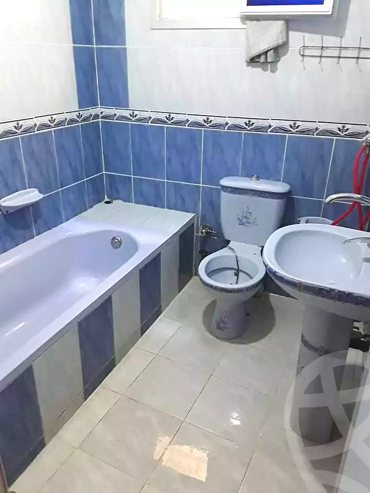 https://aqarmap.com.eg/ar/listing/7030867-for-sale-alexandria-alhadara-new-el-hadra-el-zahraa-st