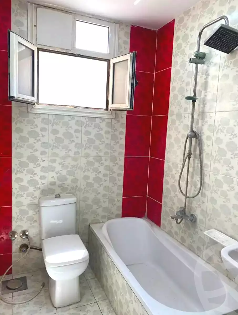 https://aqarmap.com.eg/ar/listing/7031056-for-sale-alexandria-miami-mahmoud-el-isawy-st