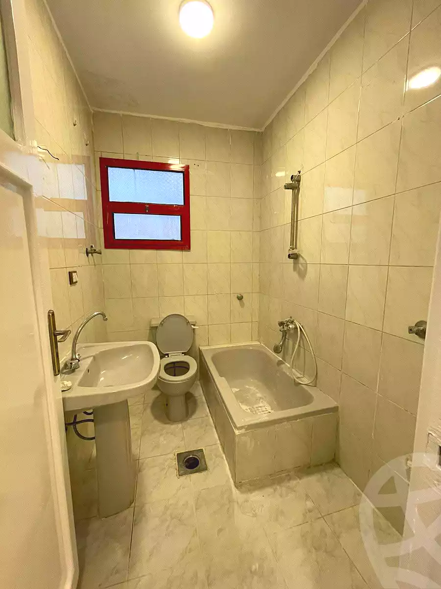 https://aqarmap.com.eg/en/listing/7031152-for-sale-alexandria-al-agamy-shataa-el-nakheel