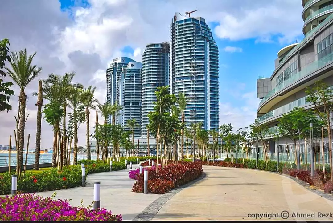 https://aqarmap.com.eg/ar/listing/7030201-for-sale-north-coast-new-alamein-mntj-t-l-lmyn-ljdyd-beachfront-tower-city-edge