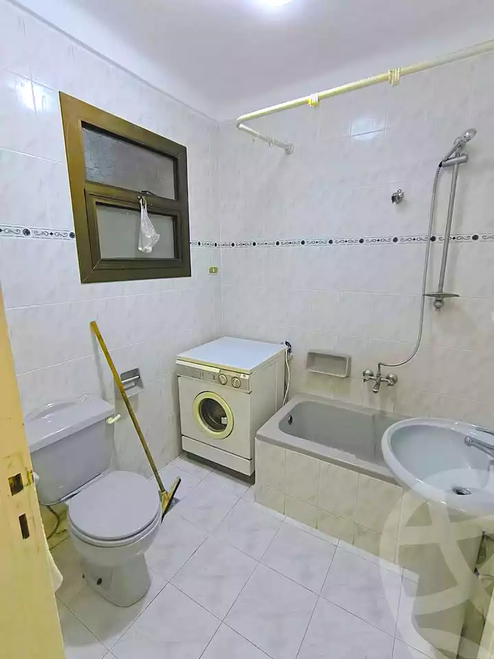 https://aqarmap.com.eg/ar/listing/7031893-for-sale-alexandria-al-agamy-shataa-el-nakheel