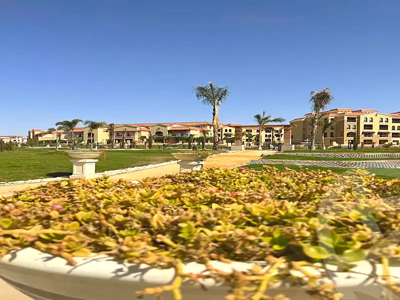 https://aqarmap.com.eg/ar/listing/7031810-for-sale-cairo-el-shorouk-compounds-maadi-view