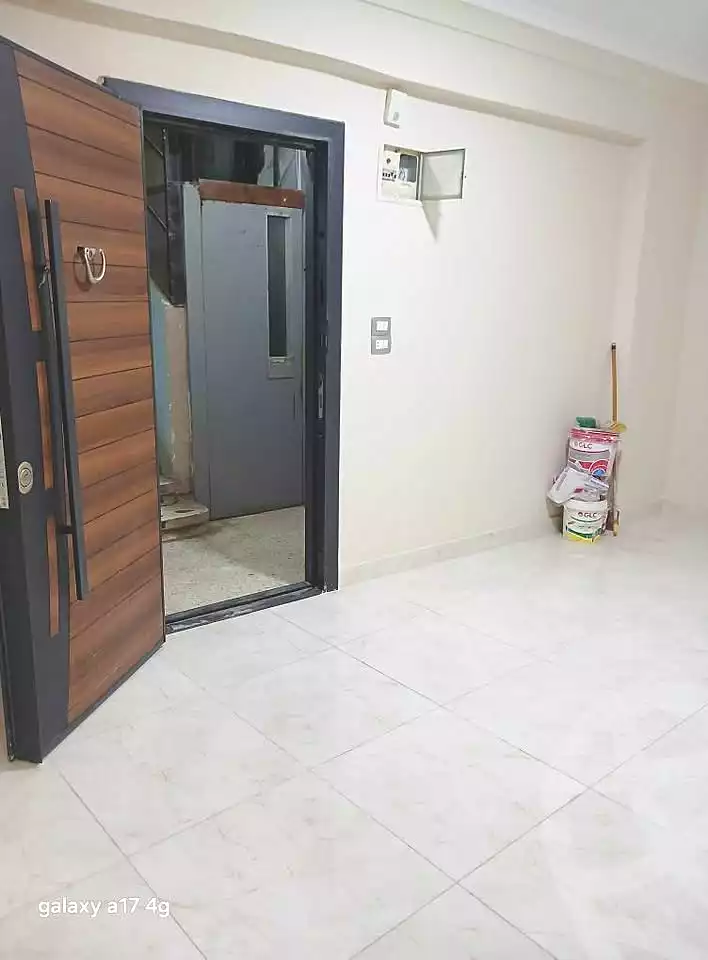 https://aqarmap.com.eg/ar/listing/7032095-for-sale-alexandria-el-asafra-ahmed-tiesser-st
