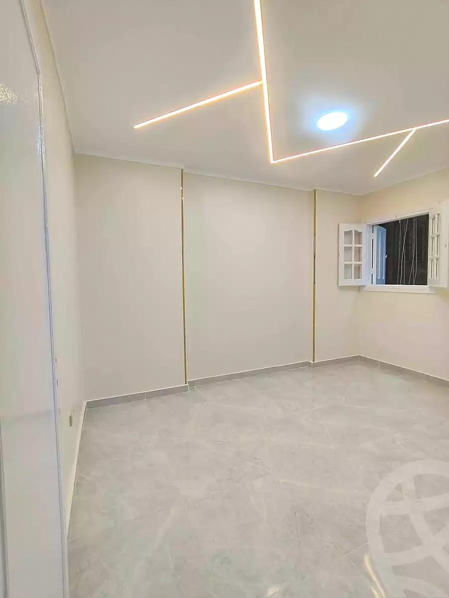 https://aqarmap.com.eg/ar/listing/7032135-for-sale-alexandria-sydy-bshr