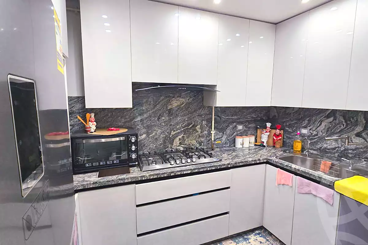 https://aqarmap.com.eg/en/listing/7032278-for-sale-alexandria-el-asafra-l-sfr-bhry-el-geish-rd