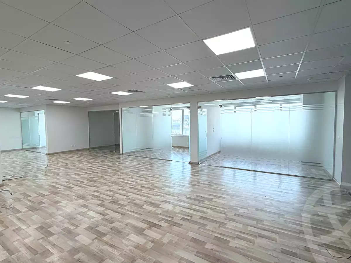 https://aqarmap.com.eg/ar/listing/7032366-for-rent-cairo-new-cairo-90th-street-south-teseen-st