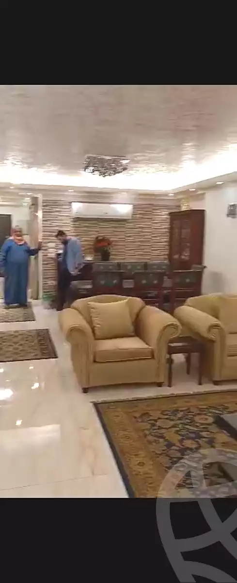 https://aqarmap.com.eg/en/listing/7032473-for-sale-cairo-ljyz-shareaa-morad charel degol