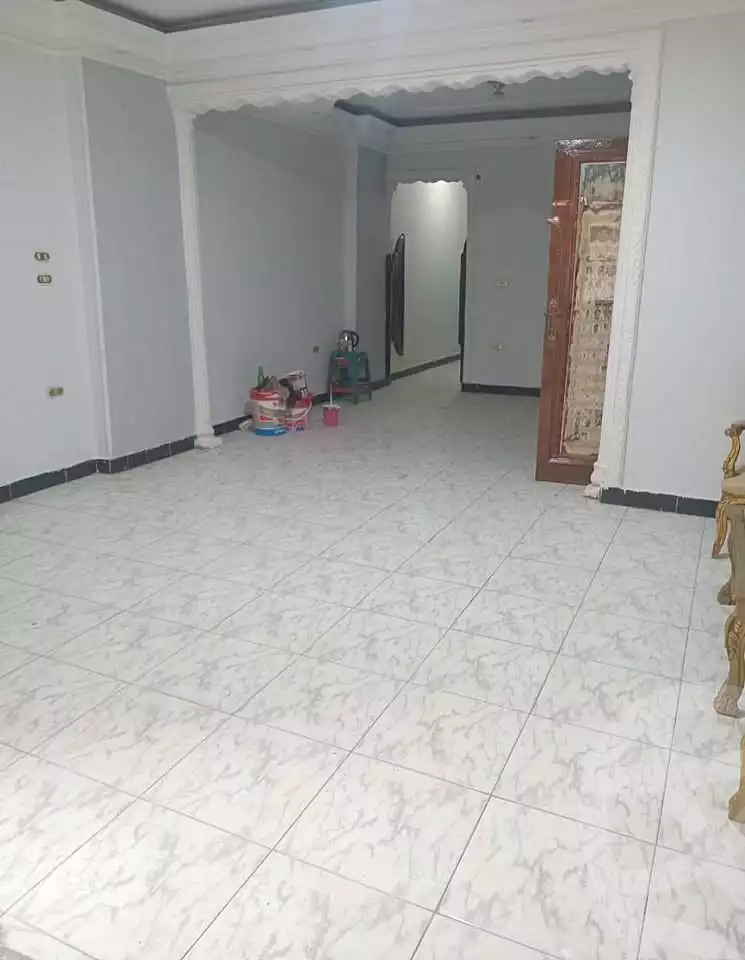 https://aqarmap.com.eg/ar/listing/7032758-for-rent-alexandria-el-asafra-shr-mlk-hfny