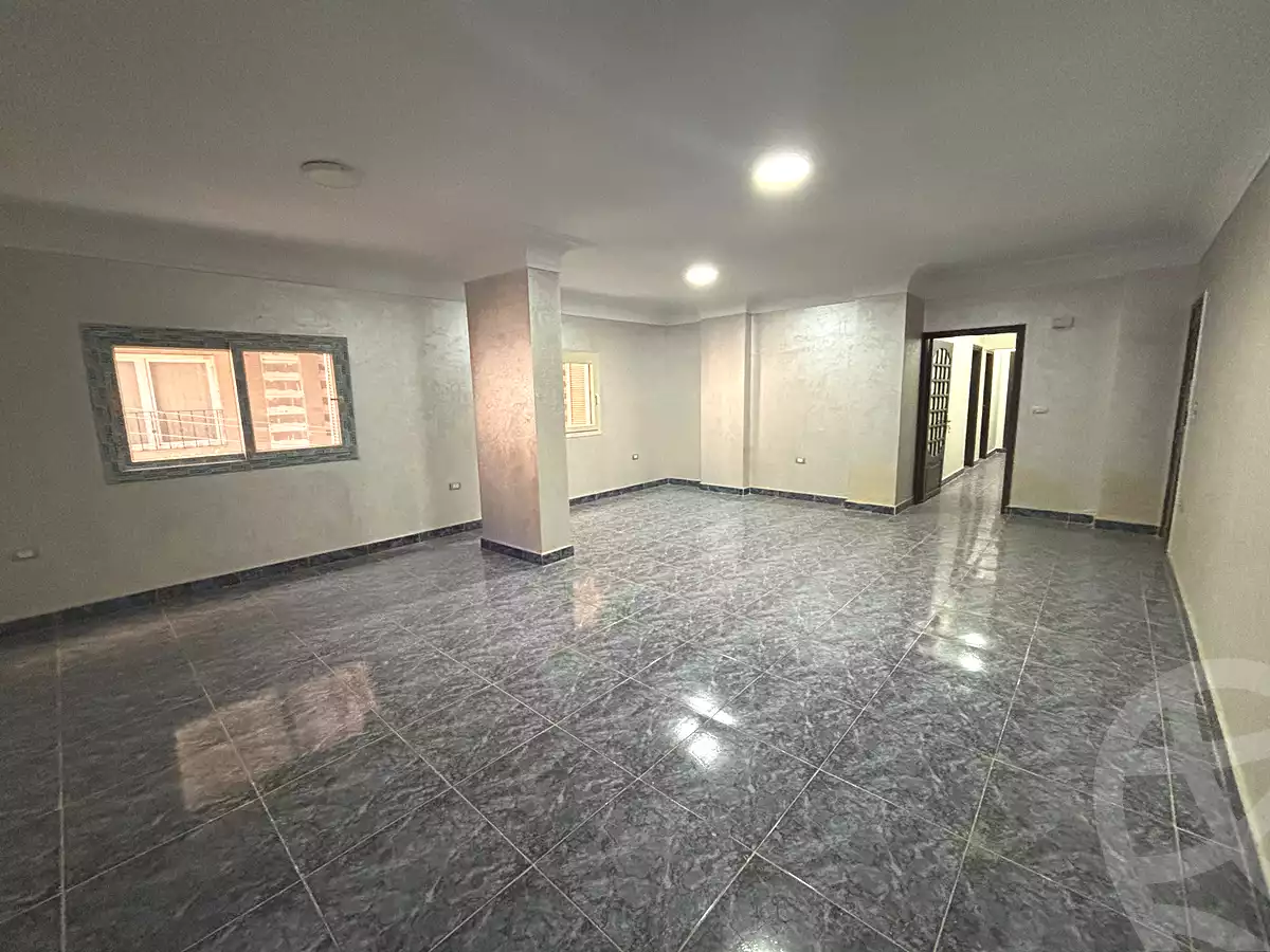 https://aqarmap.com.eg/ar/listing/7032773-for-rent-gharbia-tanta-tanta-city-hasan-radwan-st