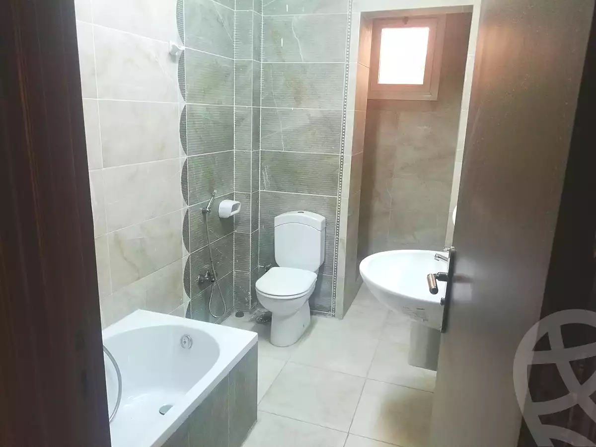 https://aqarmap.com.eg/en/listing/7032840-for-sale-cairo-manial-abd-el-rahman-el-barqoqi-st