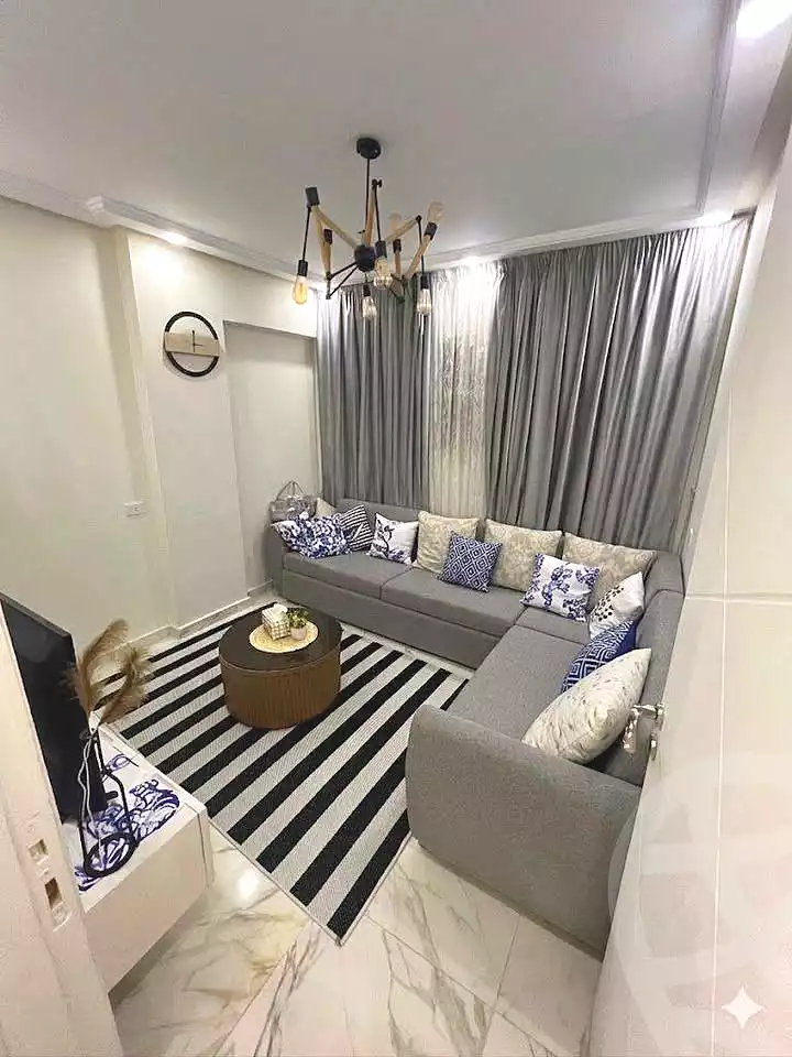https://aqarmap.com.eg/ar/listing/7032935-for-sale-alexandria-bw-qyr-street-25