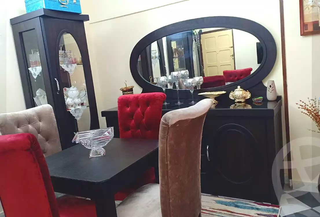 https://aqarmap.com.eg/ar/listing/7033125-for-sale-cairo-helwan-helwan-el-sharkeya-mostafa-safwat-st