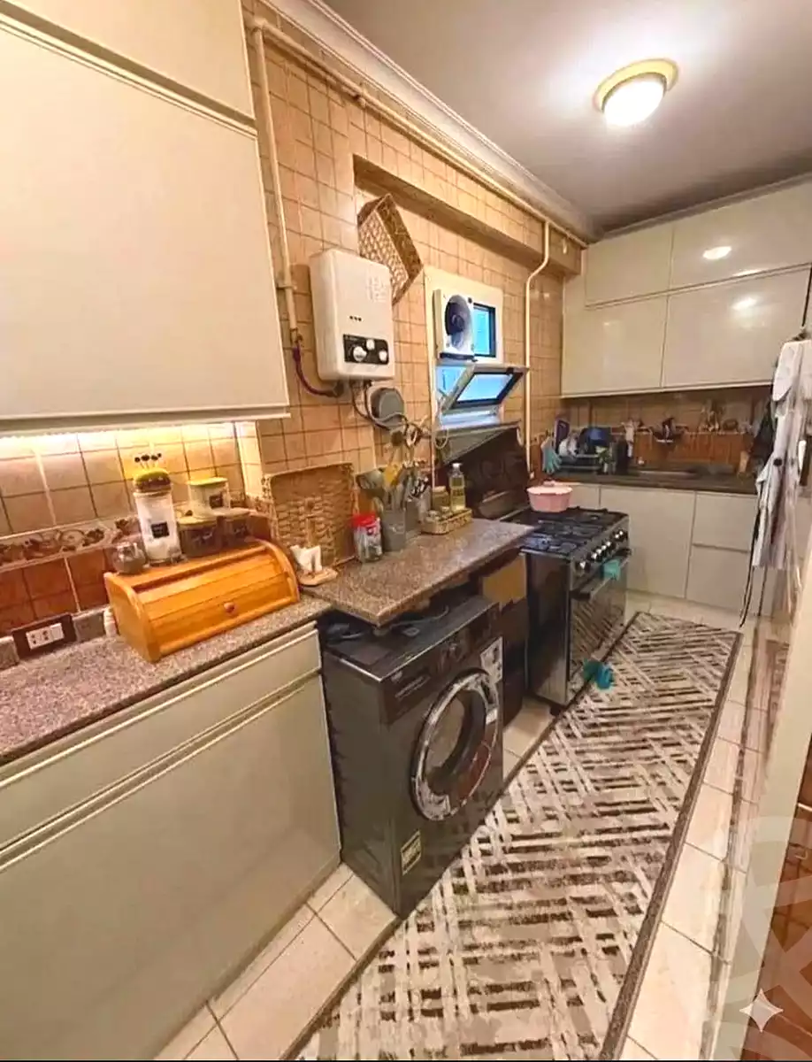https://aqarmap.com.eg/ar/listing/7033371-for-sale-alexandria-moharram-bey