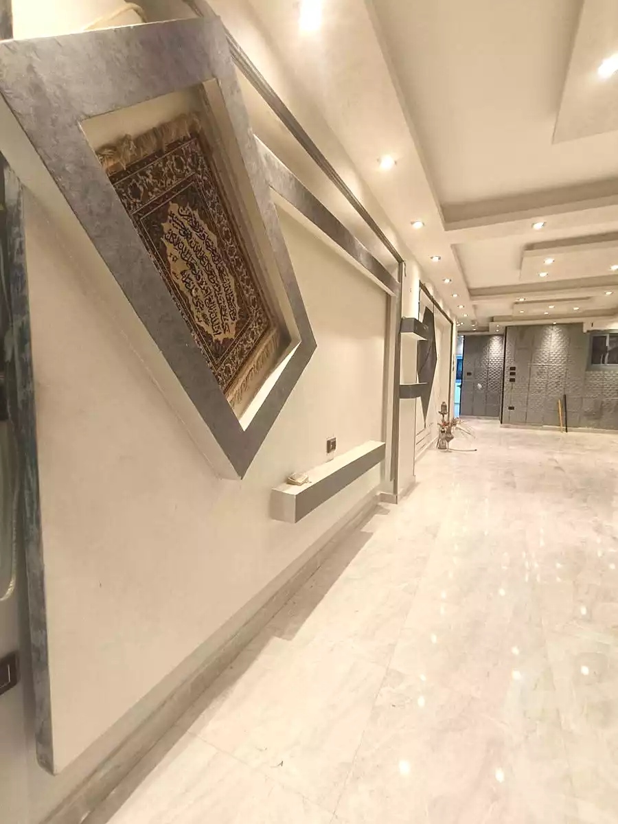 https://aqarmap.com.eg/en/listing/7033409-for-rent-alexandria-al-agamy-lbytsh