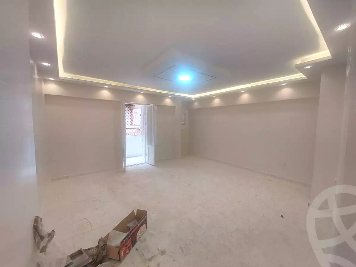 https://aqarmap.com.eg/en/listing/7033441-for-sale-alexandria-al-agamy-el-hanouvel-el-warsha-st