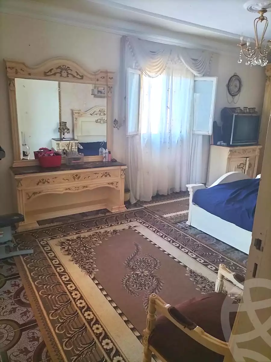 https://aqarmap.com.eg/en/listing/7033567-for-sale-alexandria-al-agamy-el-hanouvel-el-zahraa-city-st
