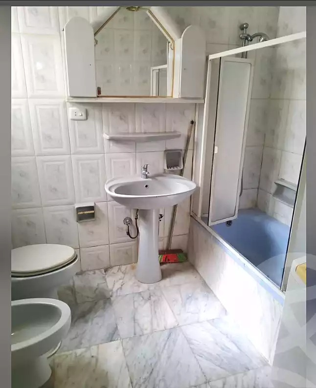 https://aqarmap.com.eg/ar/listing/7033643-for-sale-alexandria-el-montazah-sheraton-towers
