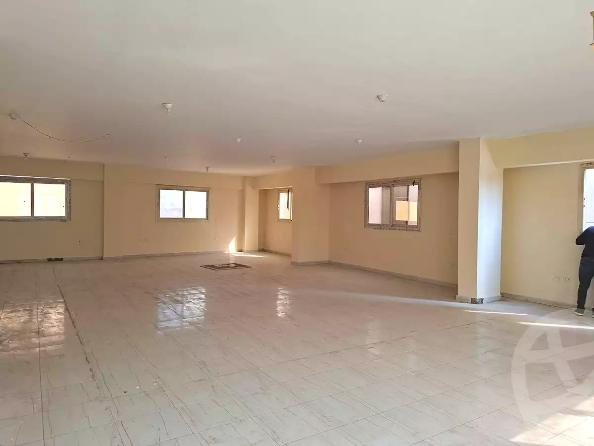 https://aqarmap.com.eg/ar/listing/7026106-for-rent-cairo-new-cairo-el-maantiqah-el-sinaiyyah