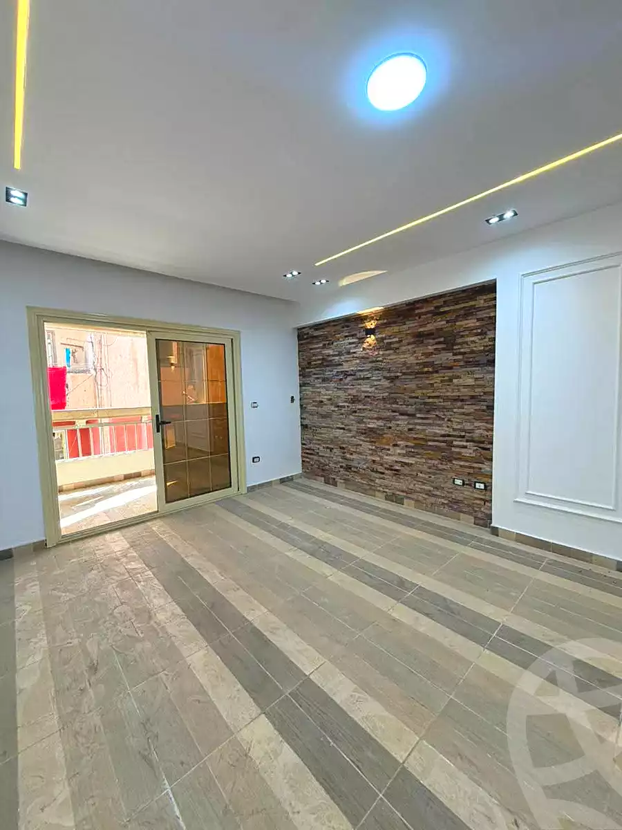 https://aqarmap.com.eg/ar/listing/7033840-for-sale-alexandria-al-agamy-lbytsh-el-reyad-st