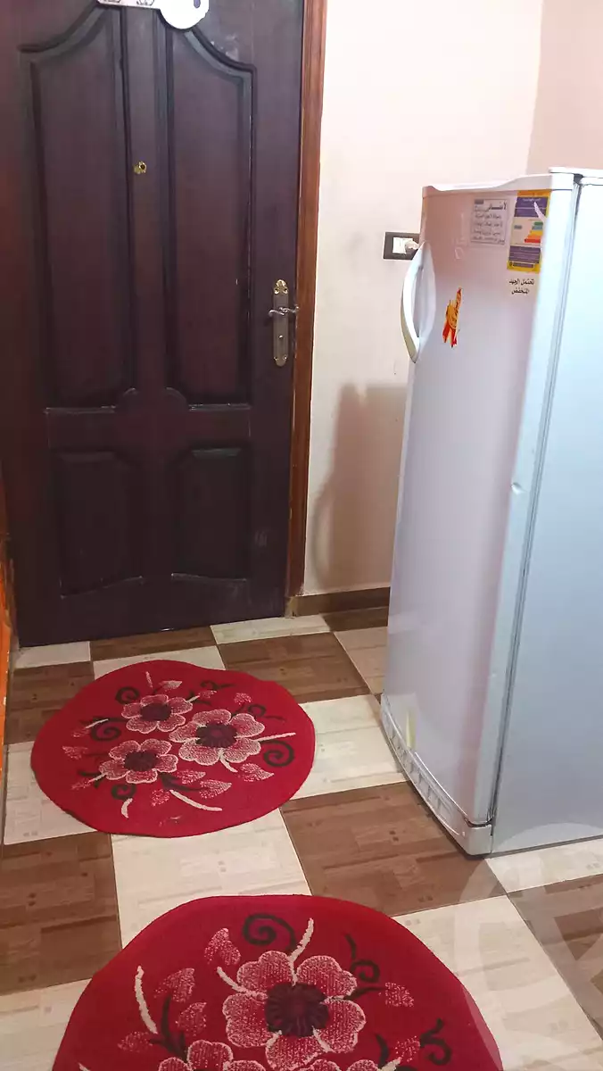 https://aqarmap.com.eg/ar/listing/7033860-for-rent-alexandria-al-agamy-el-hanouvel