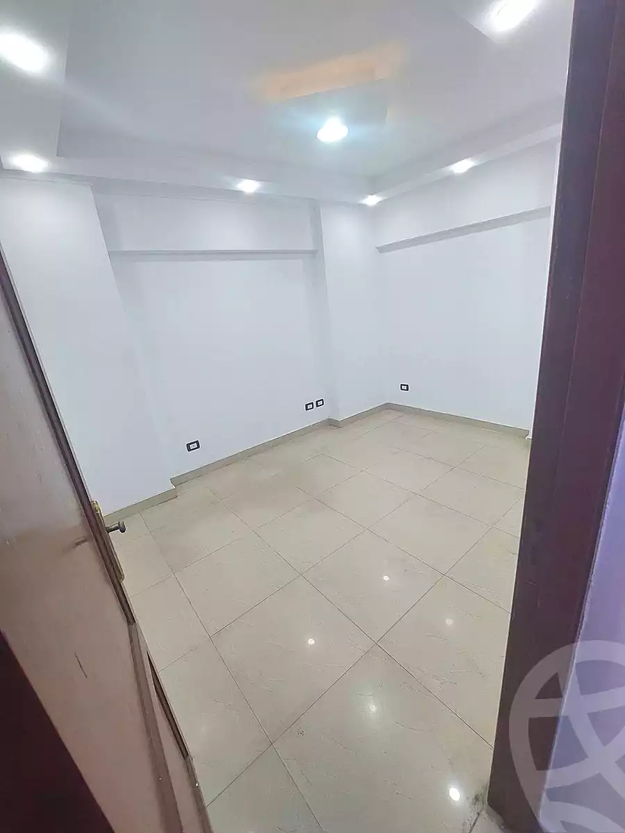 https://aqarmap.com.eg/ar/listing/7034442-for-rent-alexandria-el-mandara-shr-jml-bd-lnsr