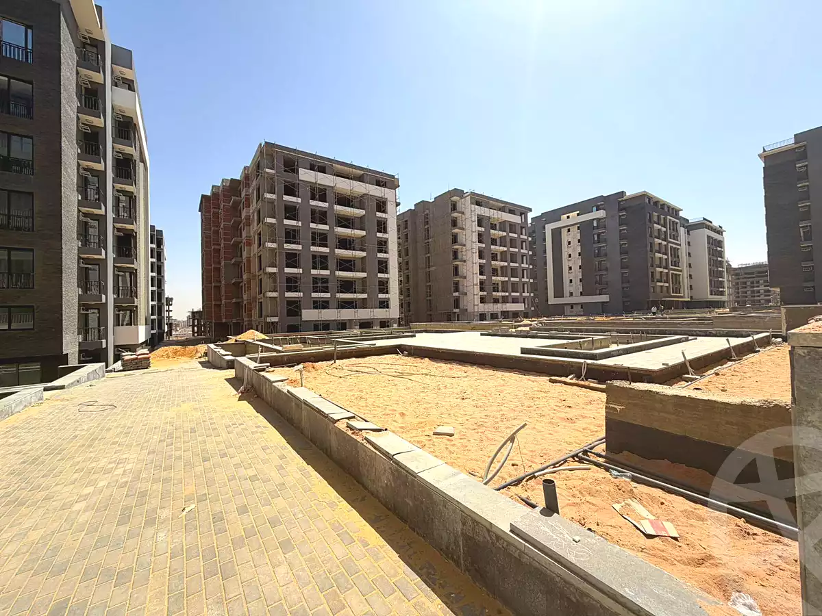 https://aqarmap.com.eg/en/listing/7033982-for-sale-cairo-new-administrative-capital-r7-syn-7