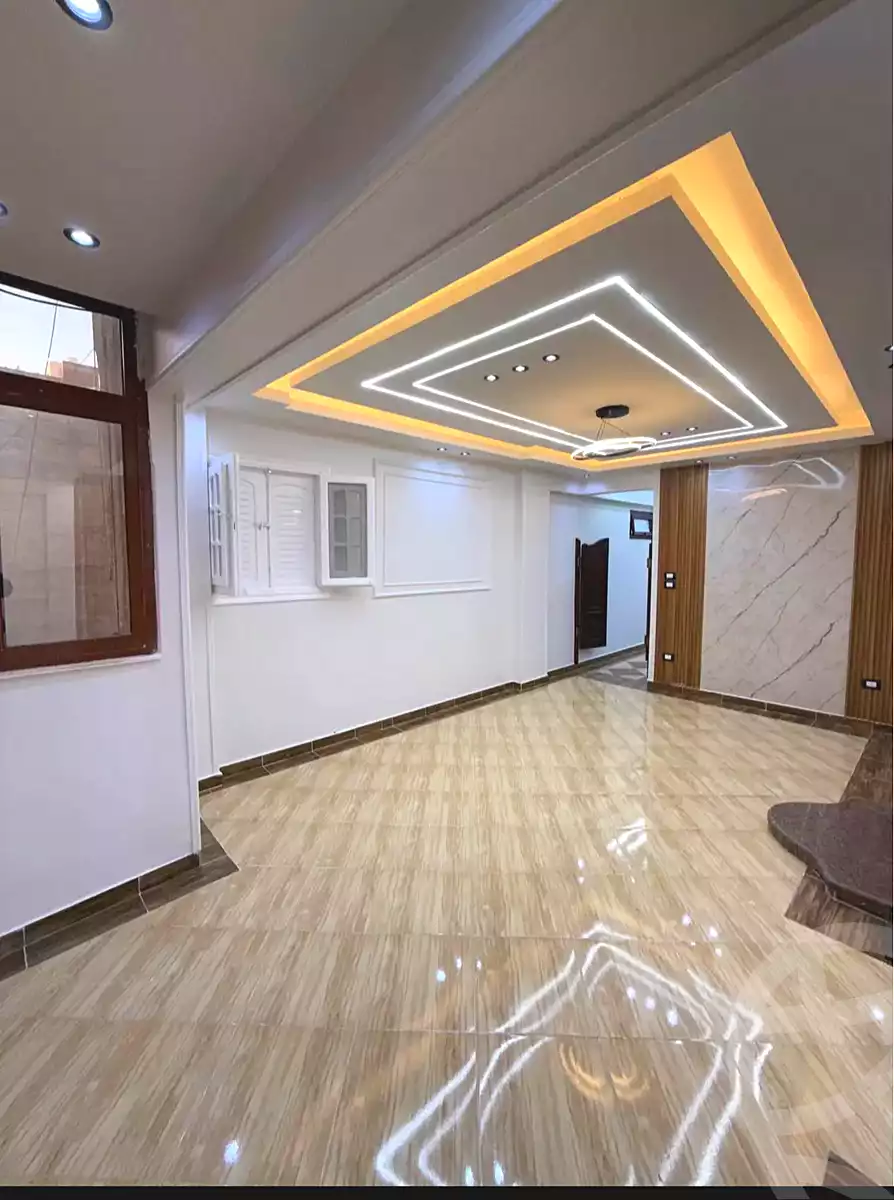 https://aqarmap.com.eg/ar/listing/7034540-for-sale-alexandria-el-asafra-l-sfr-bhry