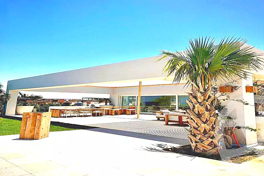 https://aqarmap.com.eg/ar/listing/7034447-for-sale-marsa-matruh-marsa-matrouh-resorts-marsa-baghush-resort-shehab-mazhar