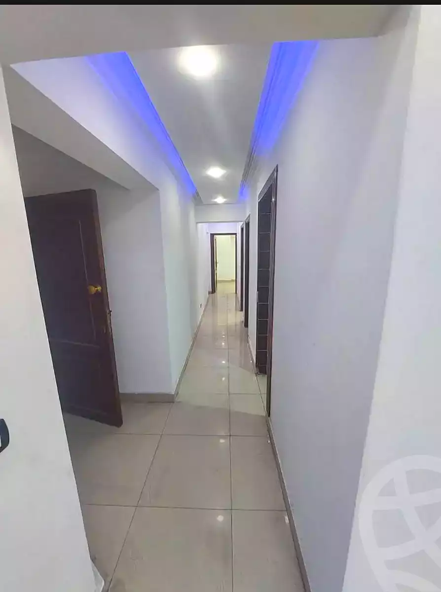 https://aqarmap.com.eg/ar/listing/7034861-for-rent-alexandria-el-mandara-shr-jml-bd-lnsr