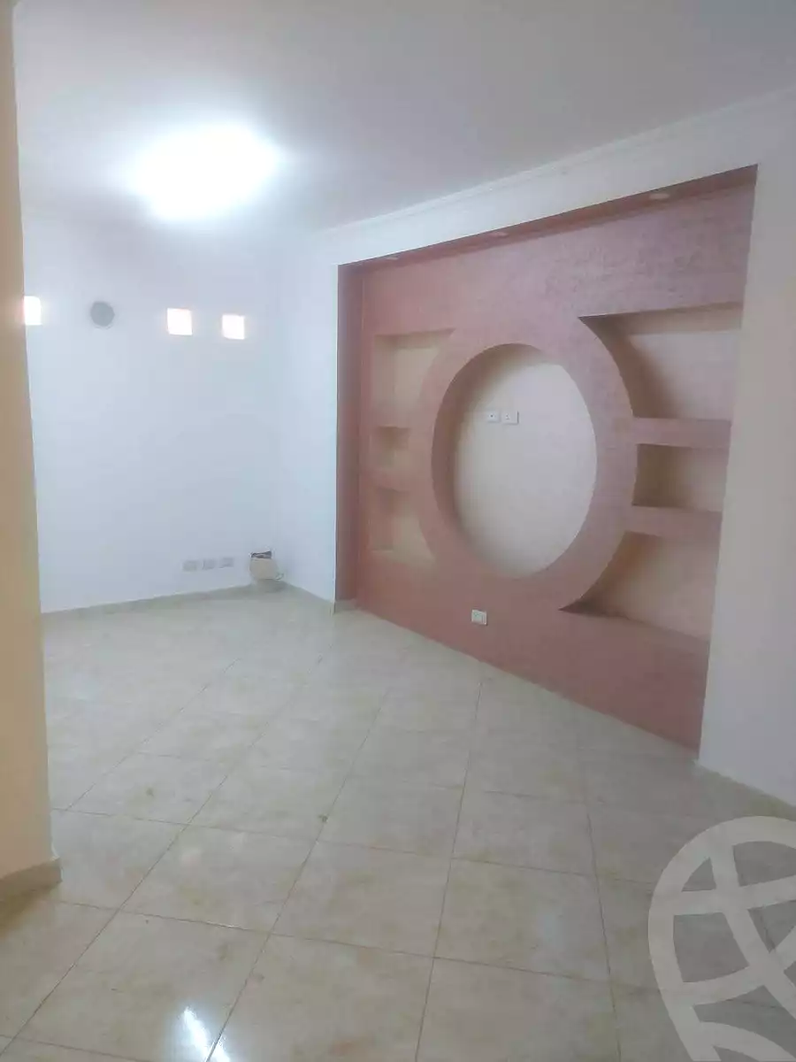https://aqarmap.com.eg/ar/listing/7034897-for-sale-cairo-helwan-helwan-el-sharkeya-ismael-kamel-st