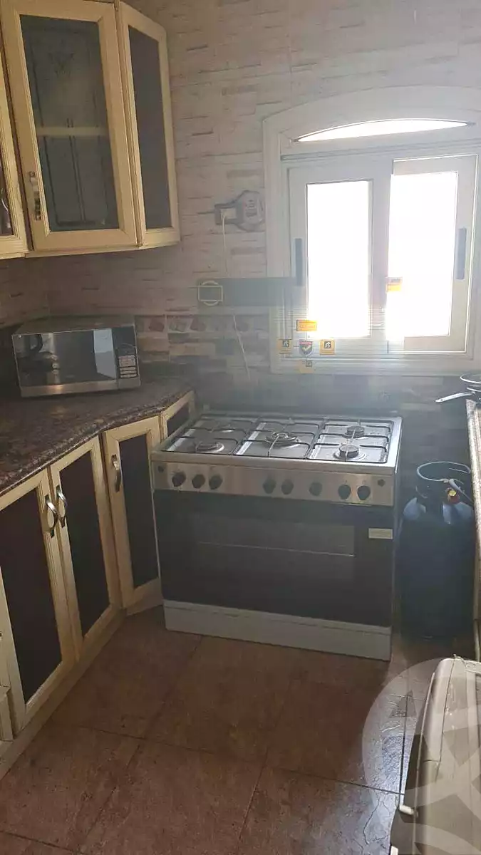 https://aqarmap.com.eg/ar/listing/7034916-for-rent-cairo-new-cairo-el-ahyaa-fourth-neighborhood-street-1