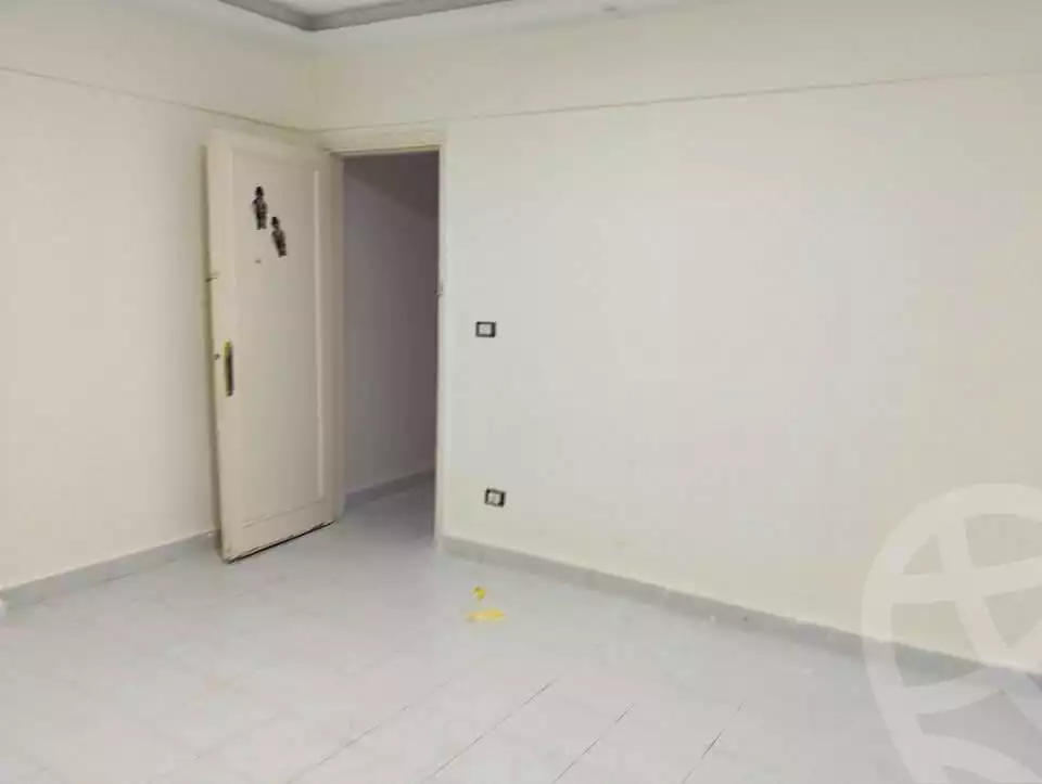 https://aqarmap.com.eg/ar/listing/7035184-for-rent-alexandria-al-agamy-shataa-el-nakheel