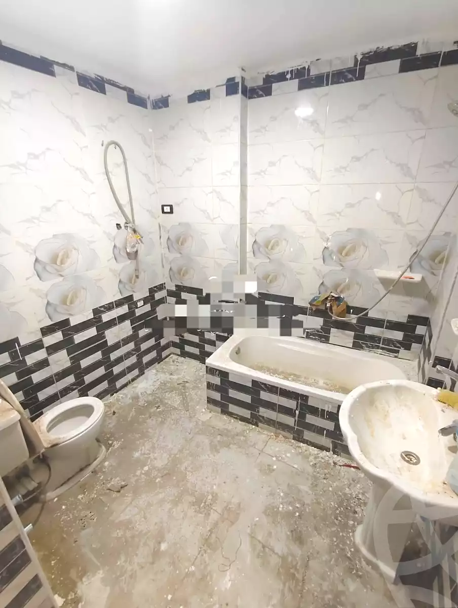 https://aqarmap.com.eg/en/listing/7035192-for-sale-alexandria-al-agamy-lbytsh-shahr-al-assal-st
