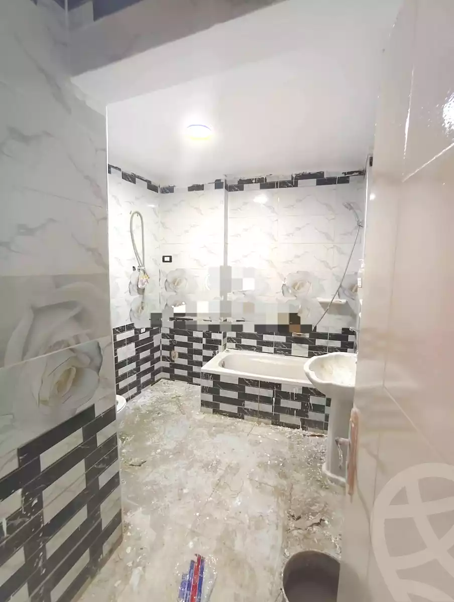 https://aqarmap.com.eg/en/listing/7035192-for-sale-alexandria-al-agamy-lbytsh-shahr-al-assal-st